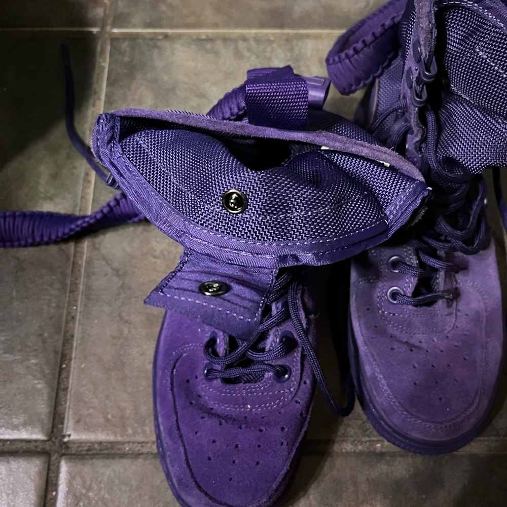 Nike purple high top - Picture 4 of 11